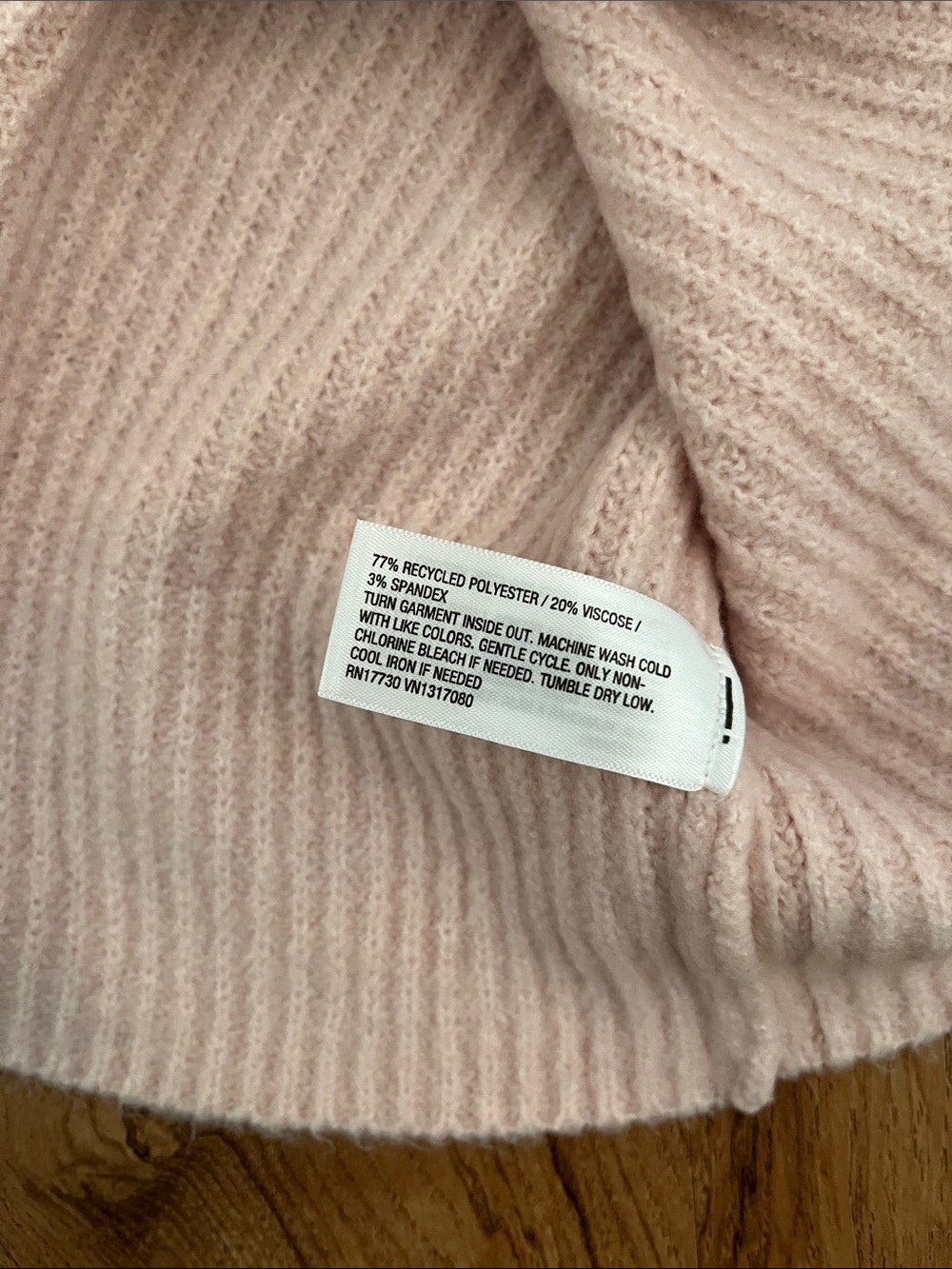 ▪️HP▪️NWT Wild Fable V-Neck Striped Sweater - Picture 5 of 7